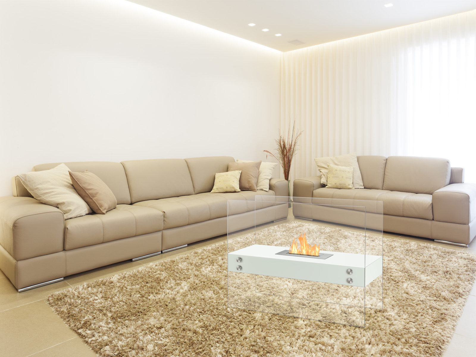 IGNIS® White VentFree Ethanol Fireplace Vitrum H